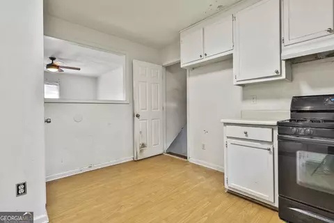 Entry Way - 440 Freestone Dr, Newnan, GA 30265 photo 1 of 3