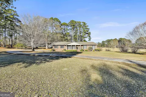 910 Line Creek Rd, Senoia, GA 30276