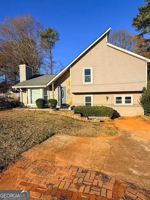 5714 Phillips Dr, Morrow, GA 30260