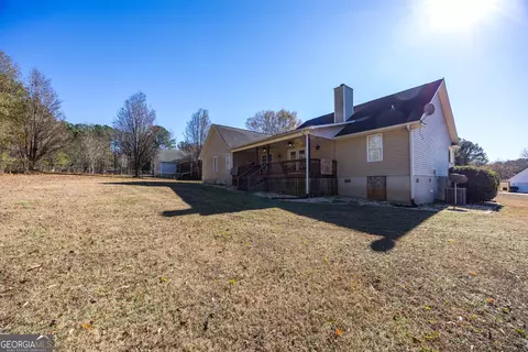 Exterior - 509 Aarons Cir, Gray, GA 31032 photo 5 of 7