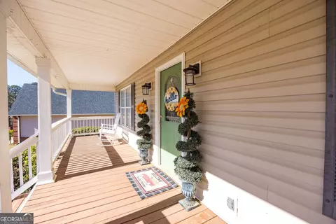 Exterior - 509 Aarons Cir, Gray, GA 31032 photo 2 of 7