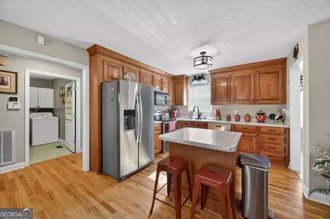 Kitchen - 509 Aarons Cir, Gray, GA 31032 photo 1 of 2