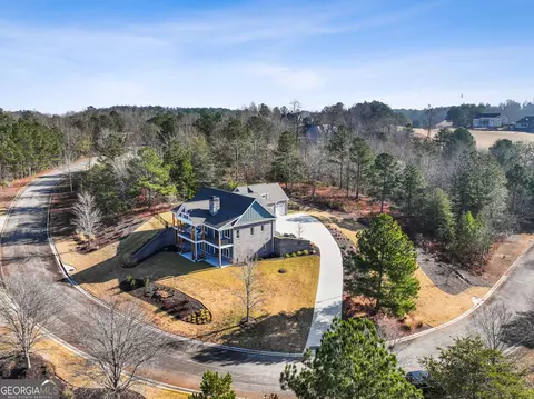 View/Area - 1675 Currahee Club Dr, Toccoa, GA 30577 photo 1 of 17