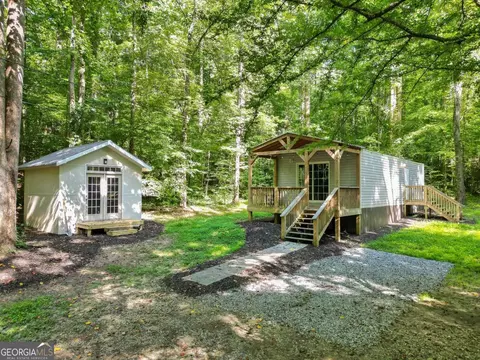 414 Twin Mountain Lake Cir, Talking Rock, GA 30175