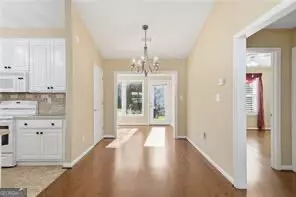 Entry Way - 3013 Bentley Park Cir, Gainesville, GA 30504 photo 3 of 8