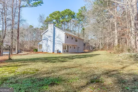 Exterior - 280 Pine Tree Ln, Mcdonough, GA 30252 photo 4 of 6