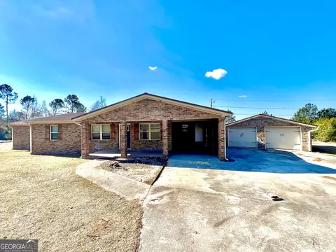 343 W Morrison St, Mount Vernon, GA 30445