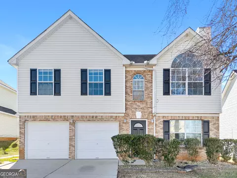 75 Corn Crib Dr, Newnan, GA 30263