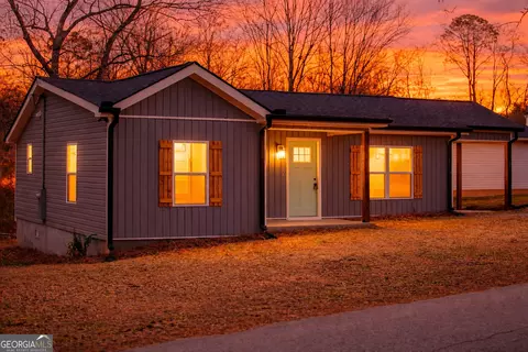 111 Ayers St, Bremen, GA 30110