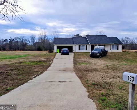 133 Carols Ln, Locust Grove, GA 30248