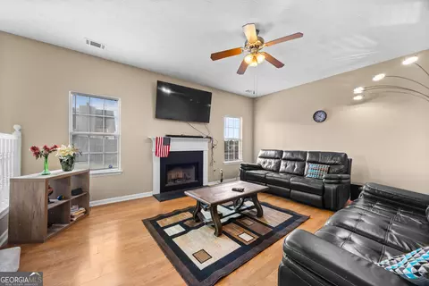 100 Adelaide Dr, Covington, GA 30016 photo 12