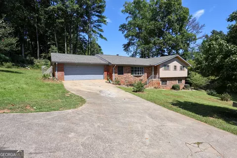 Exterior - 3462 Fairview Rd, Covington, GA 30016 photo 4 of 11