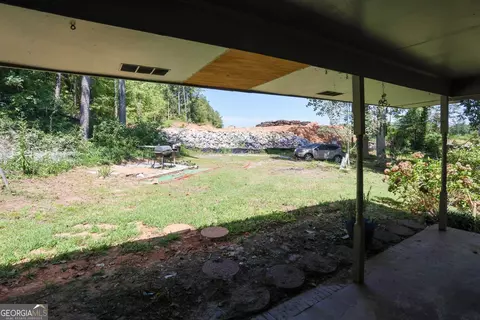 Exterior - 3462 Fairview Rd, Covington, GA 30016 photo 5 of 11