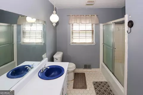 Bath - 3462 Fairview Rd, Covington, GA 30016 photo 7 of 7