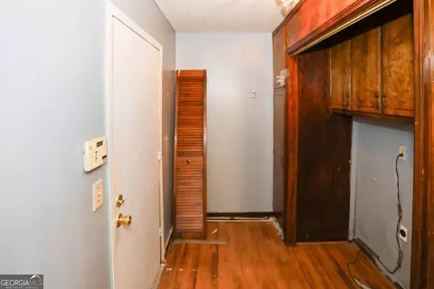Entry Way - 3462 Fairview Rd, Covington, GA 30016 photo 2 of 2