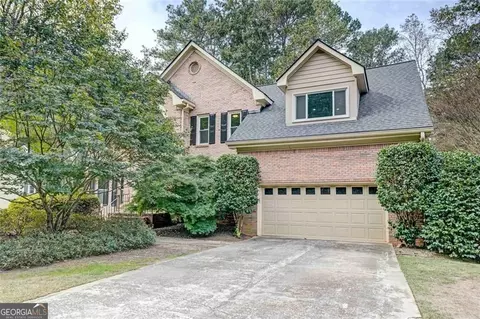 315 Sageglen Rd, Lawrenceville, GA 30044