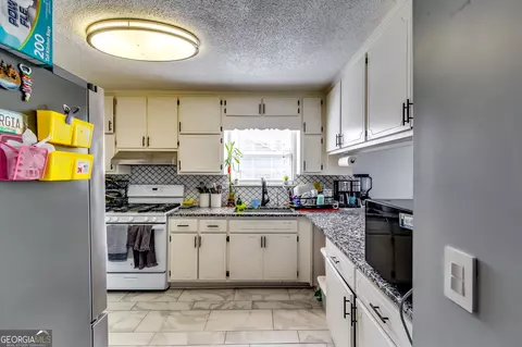 2582 Rosecommons Dr, Hampton, GA 30228 photo 6