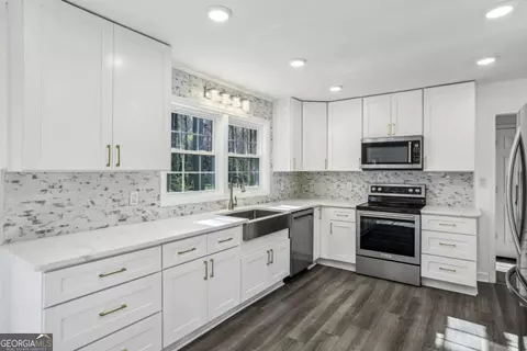 3531 London Rd, Chamblee, GA 30341 photo 5