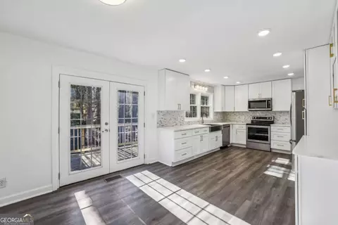 3531 London Rd, Chamblee, GA 30341 photo 6