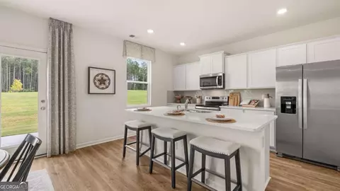330 Friendship Oak Way, Hampton, GA 30228 photo 7