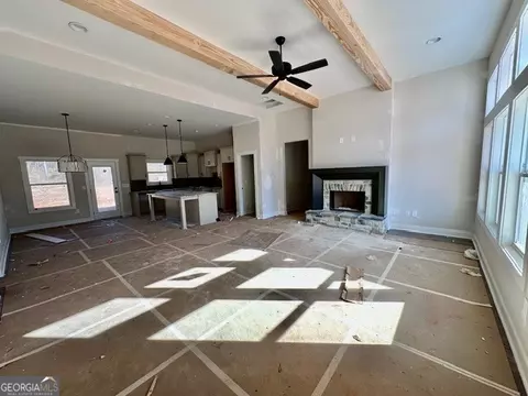 Living - 129 Kimbell Rd, Pine Mountain, GA 31822 photo 2 of 3