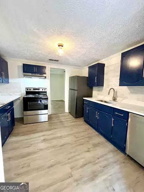 Kitchen - 217 Jefferson St, Lagrange, GA 30240 photo 4 of 4