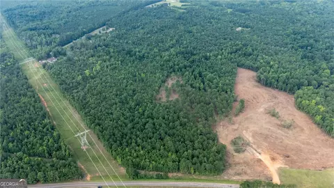 2387 Lassiter Rd, Forsyth, GA 31029 photo 3