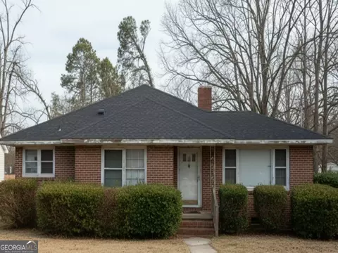 619 Ethel St, Douglas, GA 31533