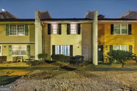 1094 Eastview Cir NE, Conyers, GA 30012