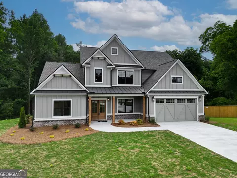 Exterior - 461 Spring Creek Dr, Monroe, GA 30655 photo 2 of 8