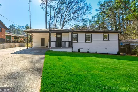 649 Brookwood Dr, Forest Park, GA 30297