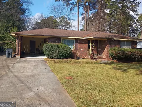 1770 Holly Hl, Milledgeville, GA 31061