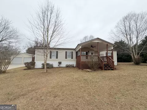 788 Ellis Rd, Elko, GA 31025