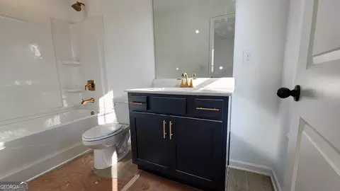 Bath - 78 Silverleaf Trl, Bethlehem, GA 30620 photo 2 of 3