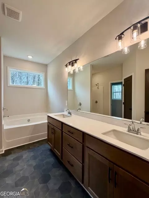 336 Whitaker Rd, Lagrange, GA 30240 photo 7