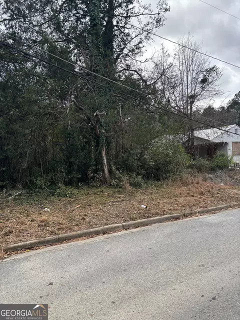 3082 Rice Cir, Macon, GA 31204