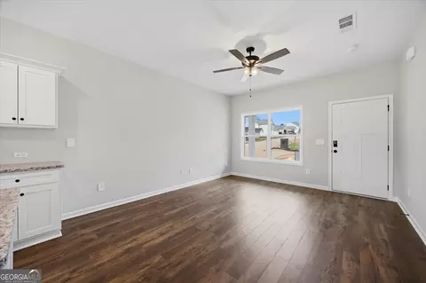 Living - 2 Morningside Ct, Thomaston, GA 30286 photo 1 of 2