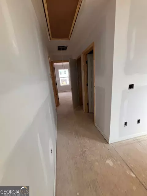 Entry Way - 2 Morningside Ct, Thomaston, GA 30286 photo 3 of 8