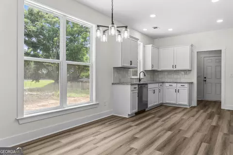 Other - 1113 Cornwall Dr, Madison, GA 30650 photo 4 of 13