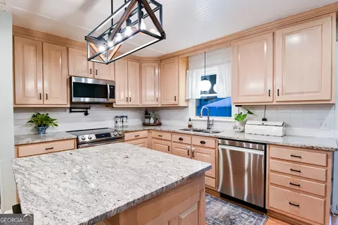 Kitchen - 93 Deerfield Rd, Covington, GA 30014 photo 2 of 6