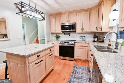 Kitchen - 93 Deerfield Rd, Covington, GA 30014 photo 3 of 6