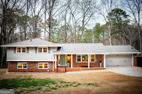 Exterior - 93 Deerfield Rd, Covington, GA 30014 photo 3 of 20