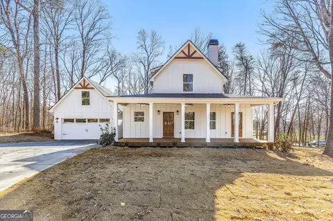 954 The Orchard Rd, Clarkesville, GA 30523