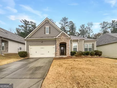 1016 Creekhead Dr, Villa Rica, GA 30180