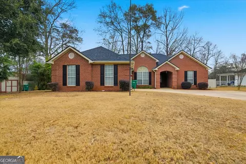 1124 Panola Cir, Warner Robins, GA 31088