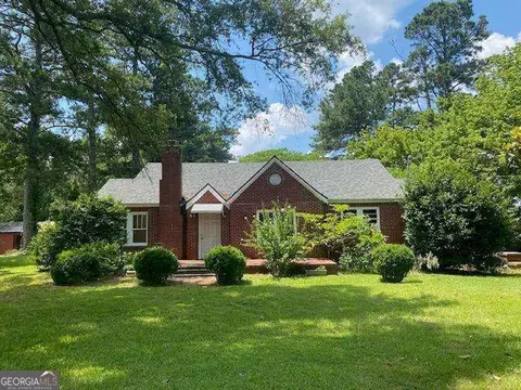 4018 Veal St, Roopville, GA 30170