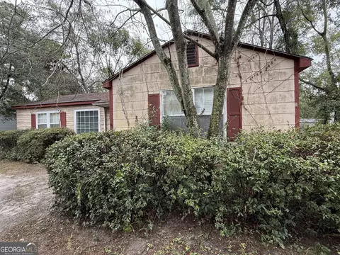 1803 N Lee St, Valdosta, GA 31602
