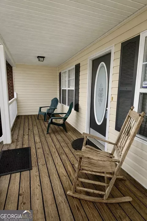 Exterior - 141 Mabry Rd, Jackson, GA 30233 photo 9 of 10