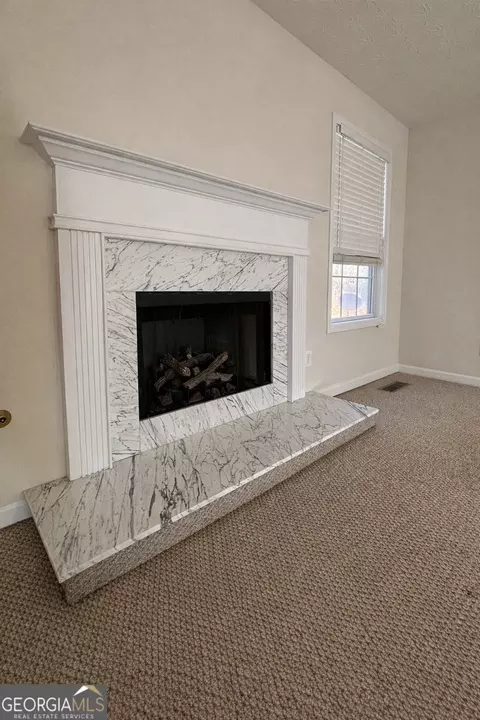 Living - 141 Mabry Rd, Jackson, GA 30233 photo 2 of 3