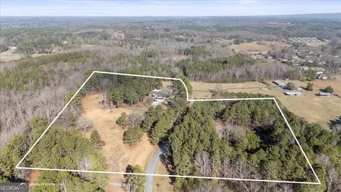 322 Cannon Rd, Lafayette, GA 30728